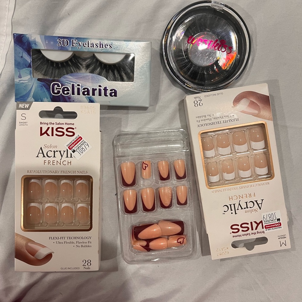 Kiss press on nails and lashes